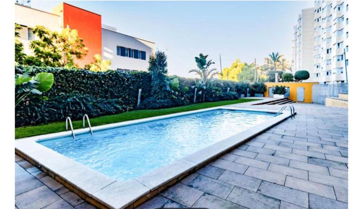Espectacular Piso Cerca De La Playa Apartamento Sant Adrià de Besòs Exterior foto
